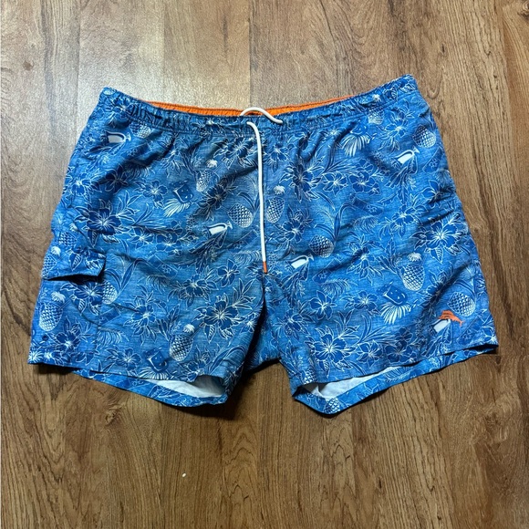 Tommy Bahama swim trunks - Picture 1 of 6